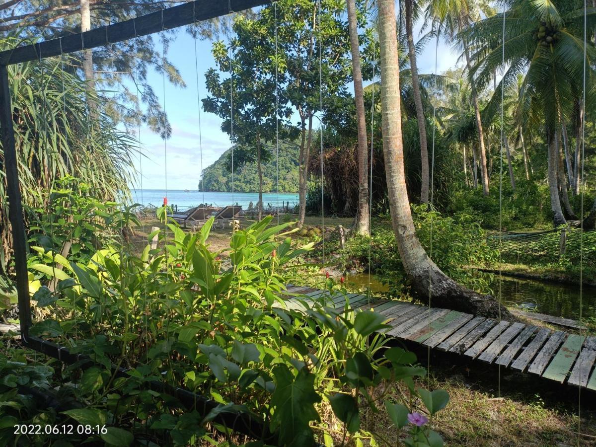 Greenhouse Ecolodge Kampong Mantanani Kültér fotó