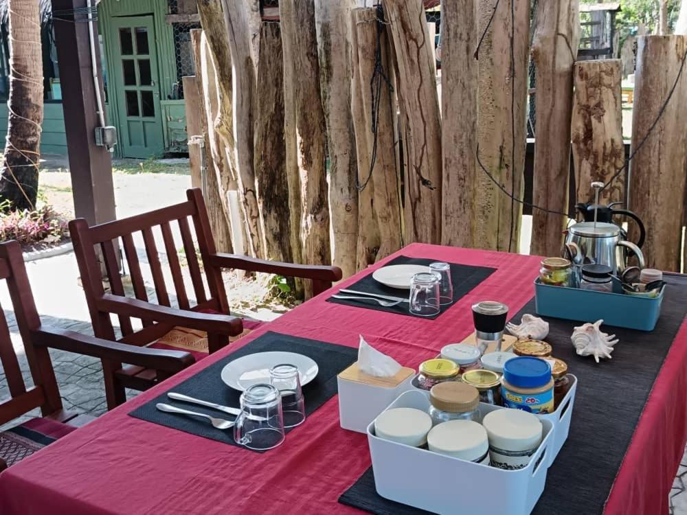 Greenhouse Ecolodge Kampong Mantanani Kültér fotó